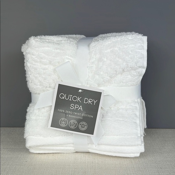 Quick Dry Spa Washcloths White 100% Zero Twist Cotton Quick Dry Soft 6 Pc NEW - Picture 1 of 6